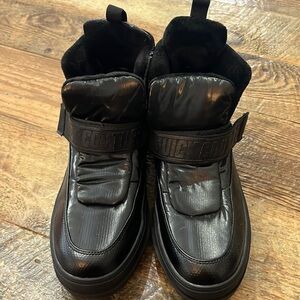 Juicy Couture Veronica Winter Platform Boots Size:8